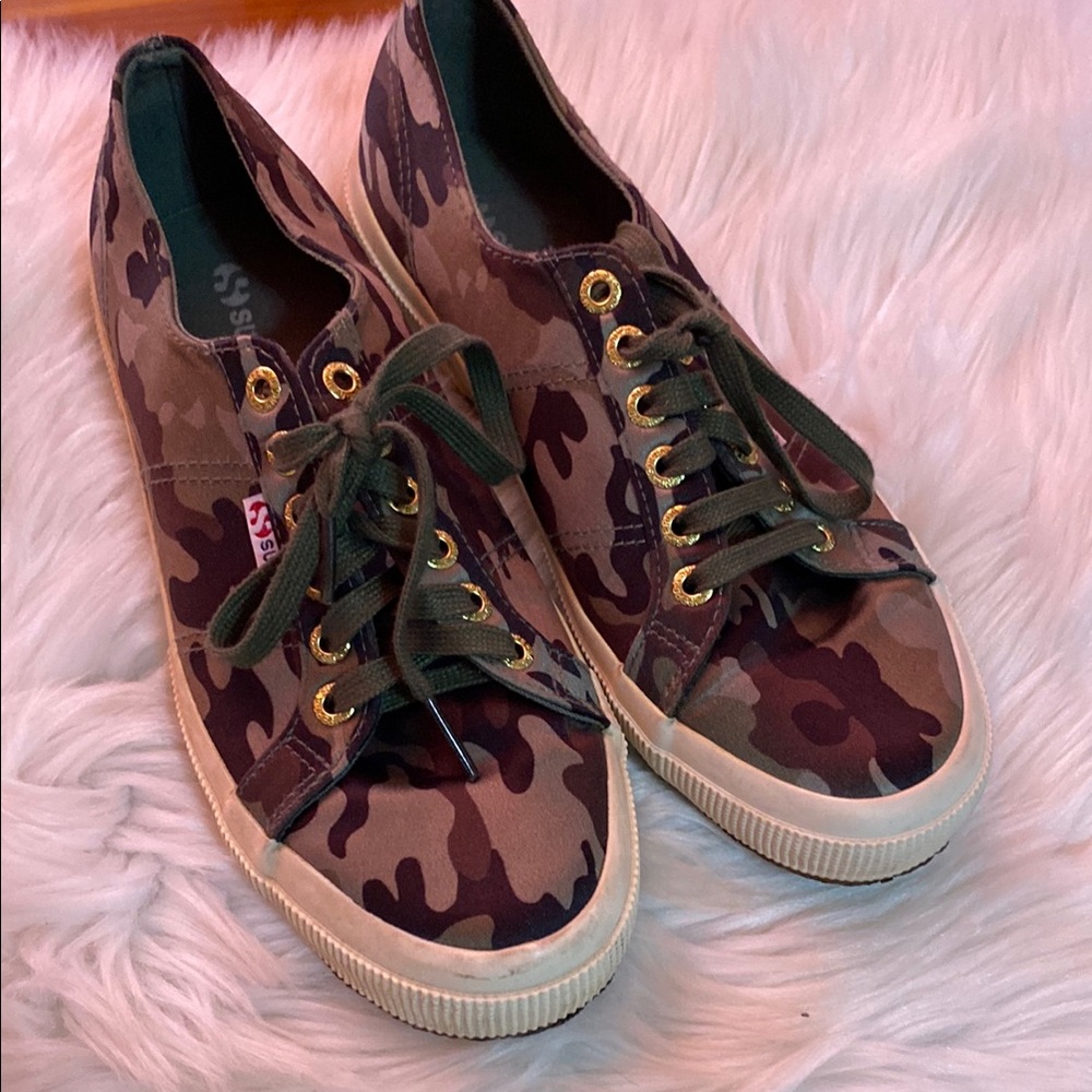 Superga Camouflage Sneakers with Green Laces size 7